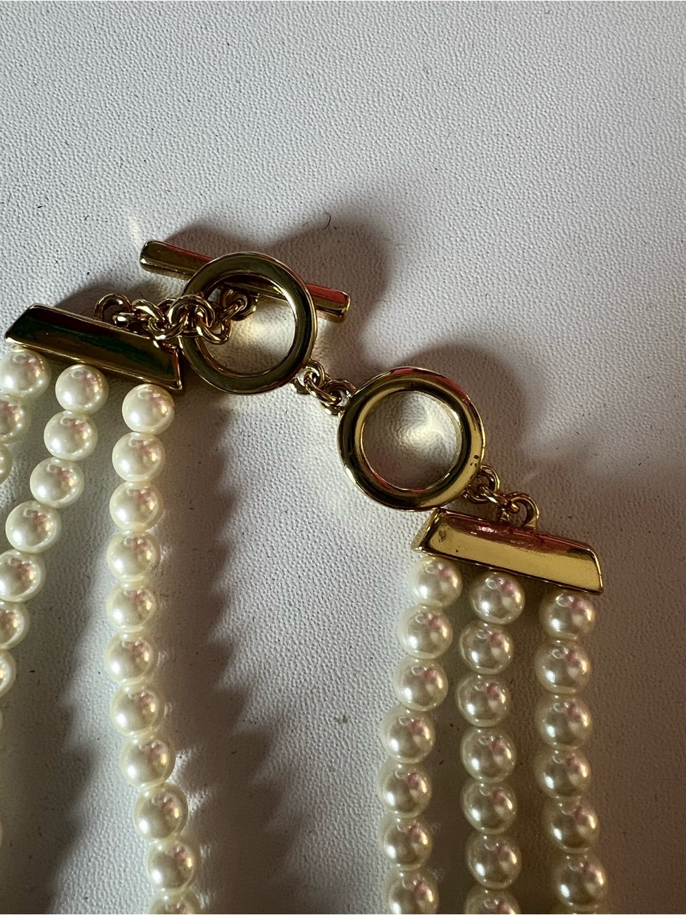 Anne Klein Women’s 17” Pearl Collar Necklace with extender - Picture 5 of 6